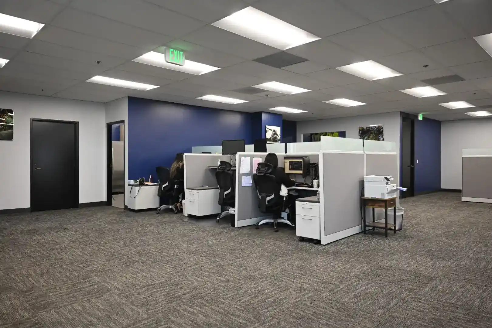 Commerce Office